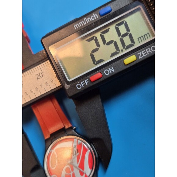 Vintage Coca Cola Swiss Analog Watch. New Battery. 6.75" Band. - Picture 5 of 6
